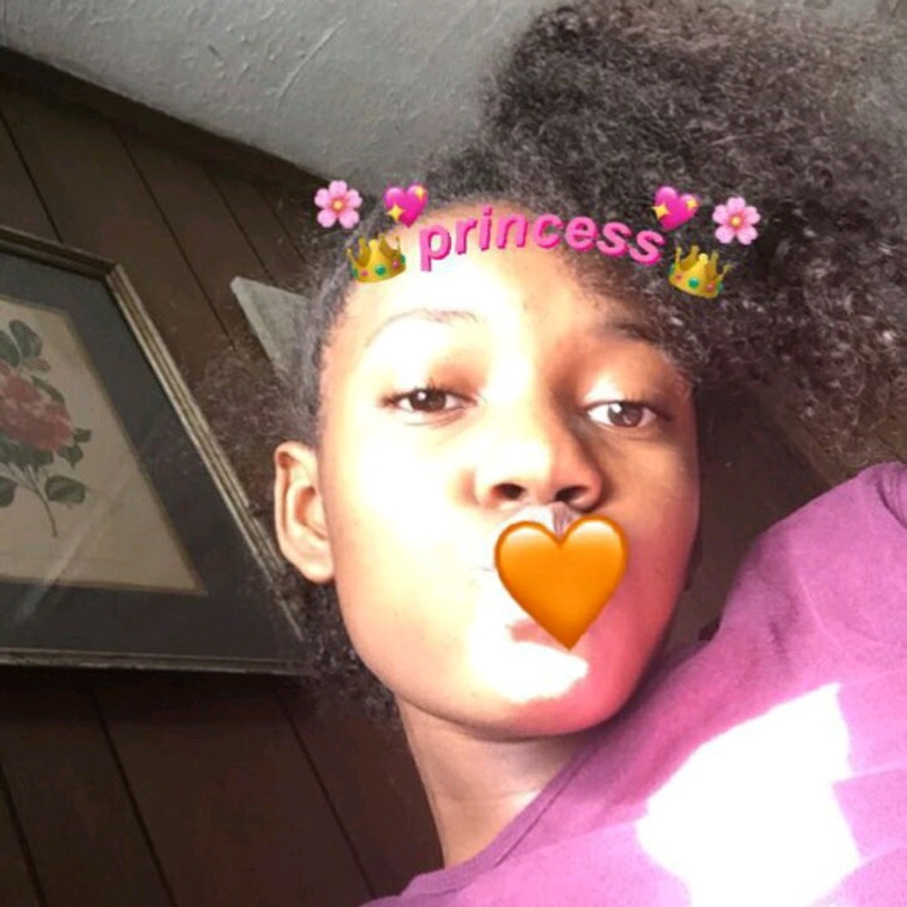 Meet your Posher, Samiya